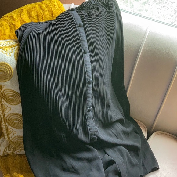 Black, accordion-pleated, midi-skirt - Picture 1 of 1